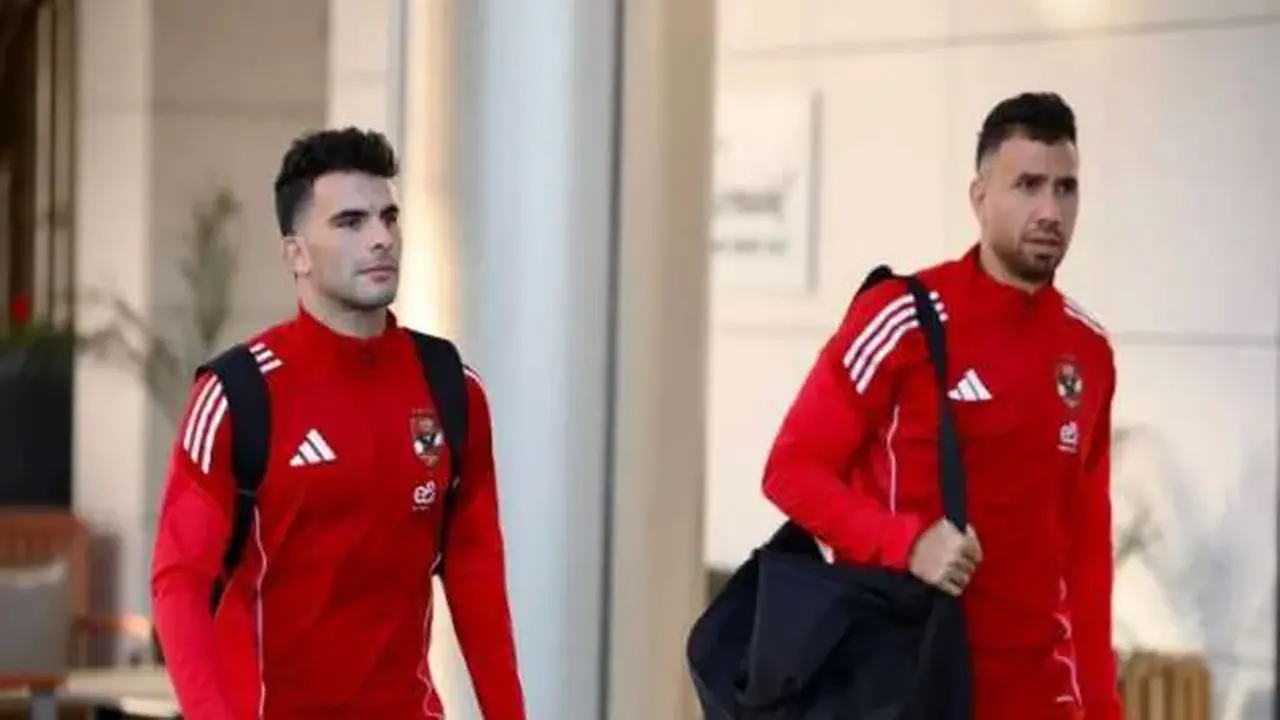 مفاوضات الأهلي مع نجم الزمالك السابق تقترب من الحسم وتشكل تحديًا جديدًا في الدوري